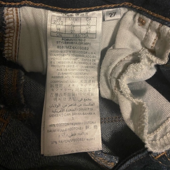 Guess Sexy Curve Skinny Jeans - Picture 2 of 4